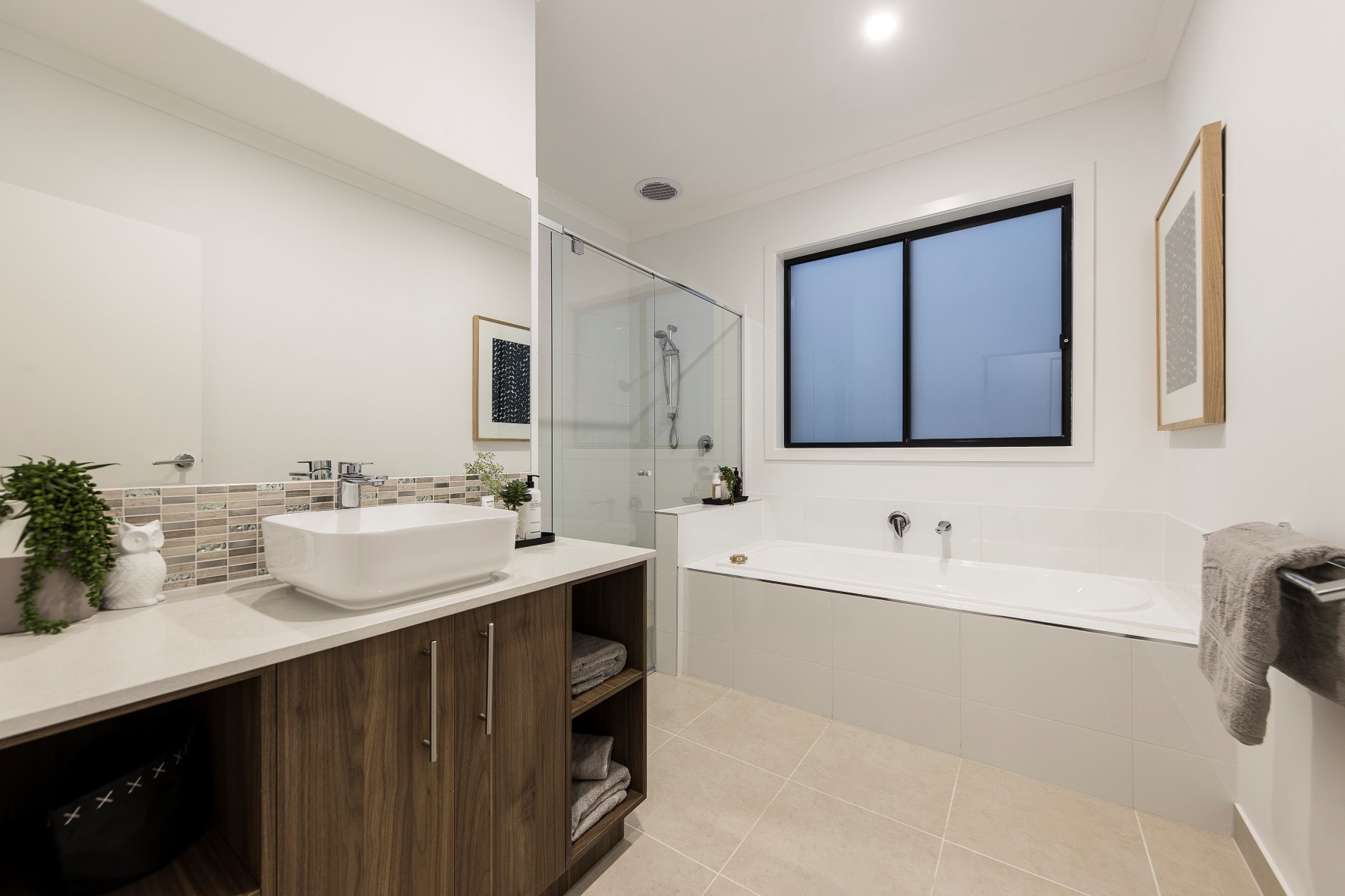 [Townhouses] Botania Townhomes, Fraser Rise OpenLot